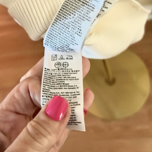 BANANA REPUBLIC, COLLETA, Off-Shoulder Cream Sweater Dress,Sophisticated, Size S - Picture 15 of 15